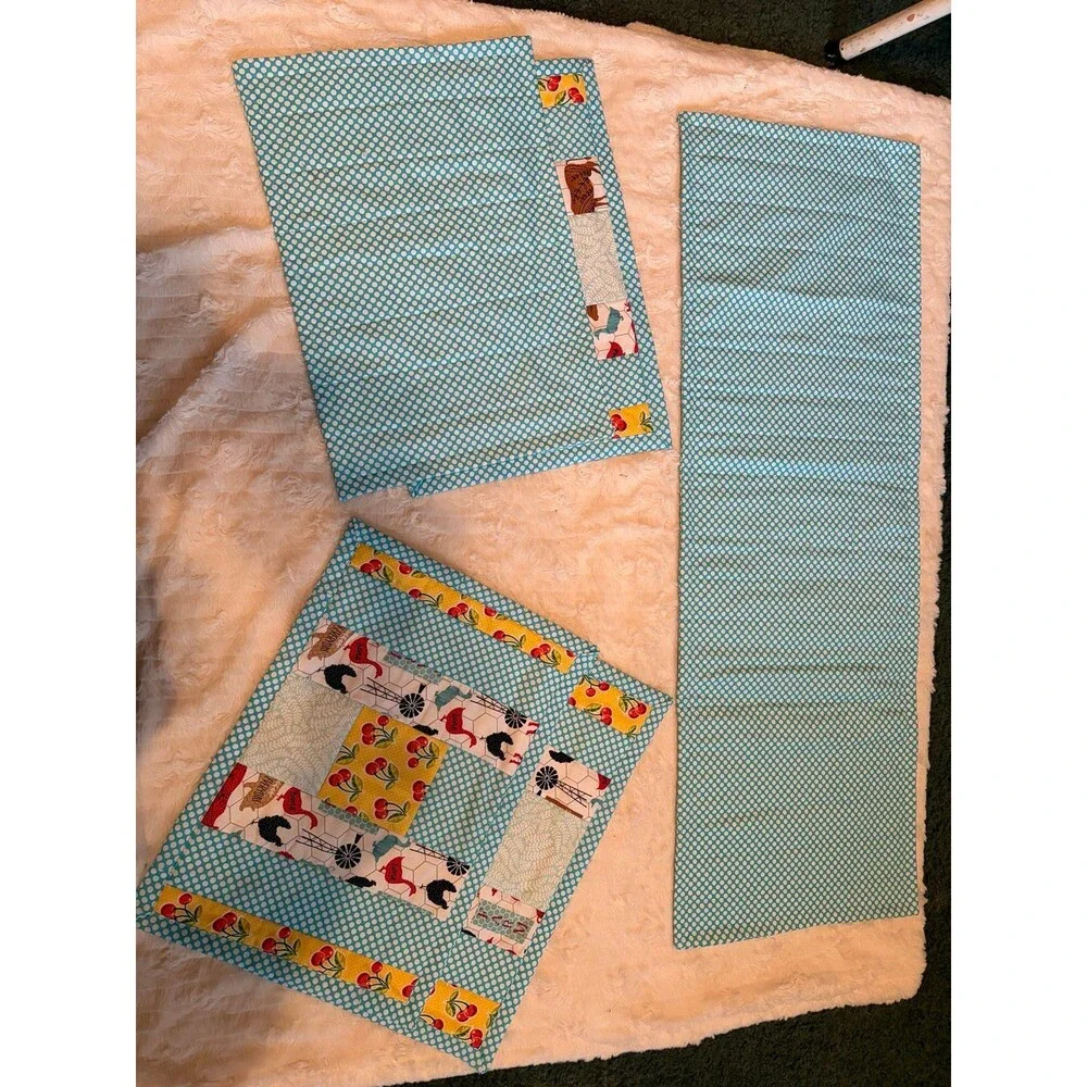 Quilted Placemats and Table Runner